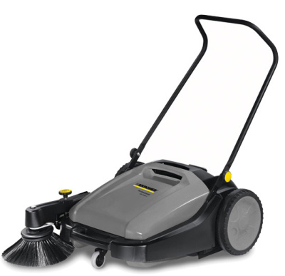 Подметальная  машина Karcher KM 70/20 C BASIS Подметальная  машина Karcher KM 70/20 C BASIS